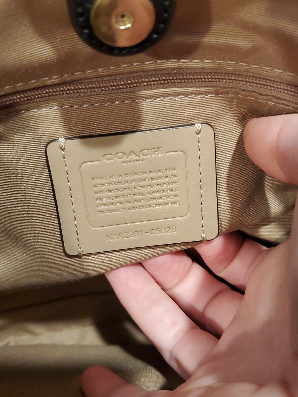 NWOT Coach Colorblock Kristy Shoulder Bag - Picture 11 of 13